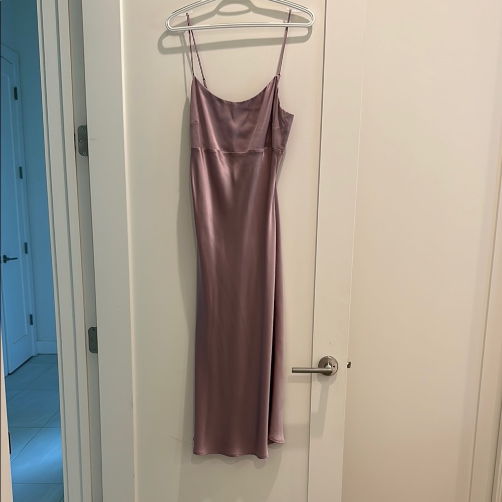 Daisy silk Elegant Mauve Maxi Dress